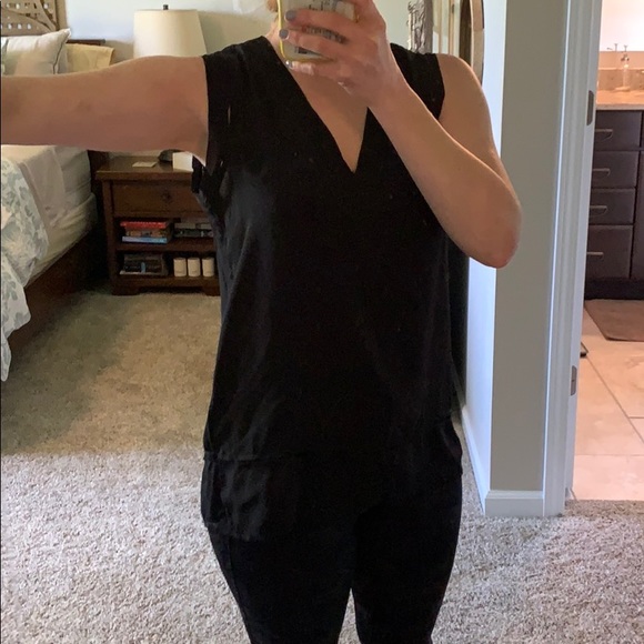 Black Polyester Shell - Picture 5 of 8